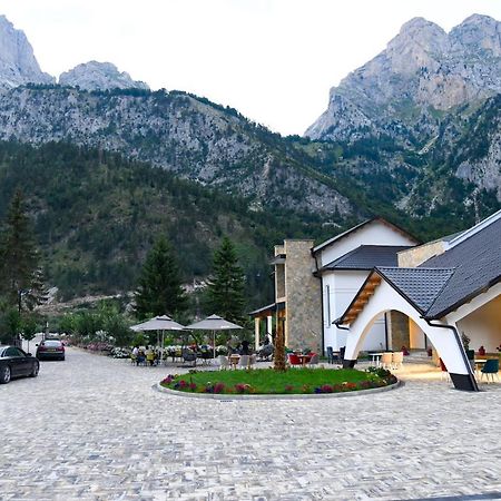 Breezy Hotel Валбона Экстерьер фото