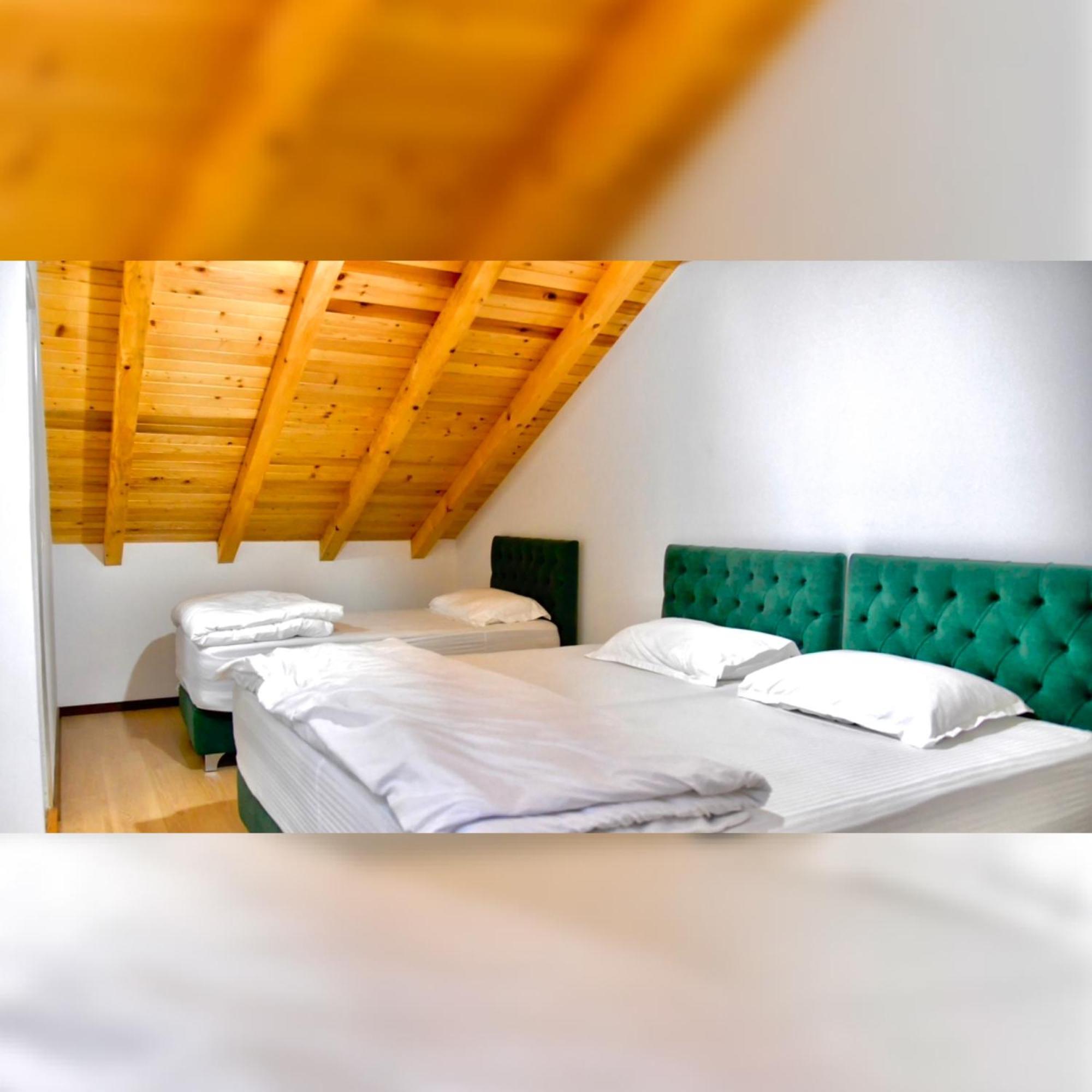 Breezy Hotel Валбона Экстерьер фото