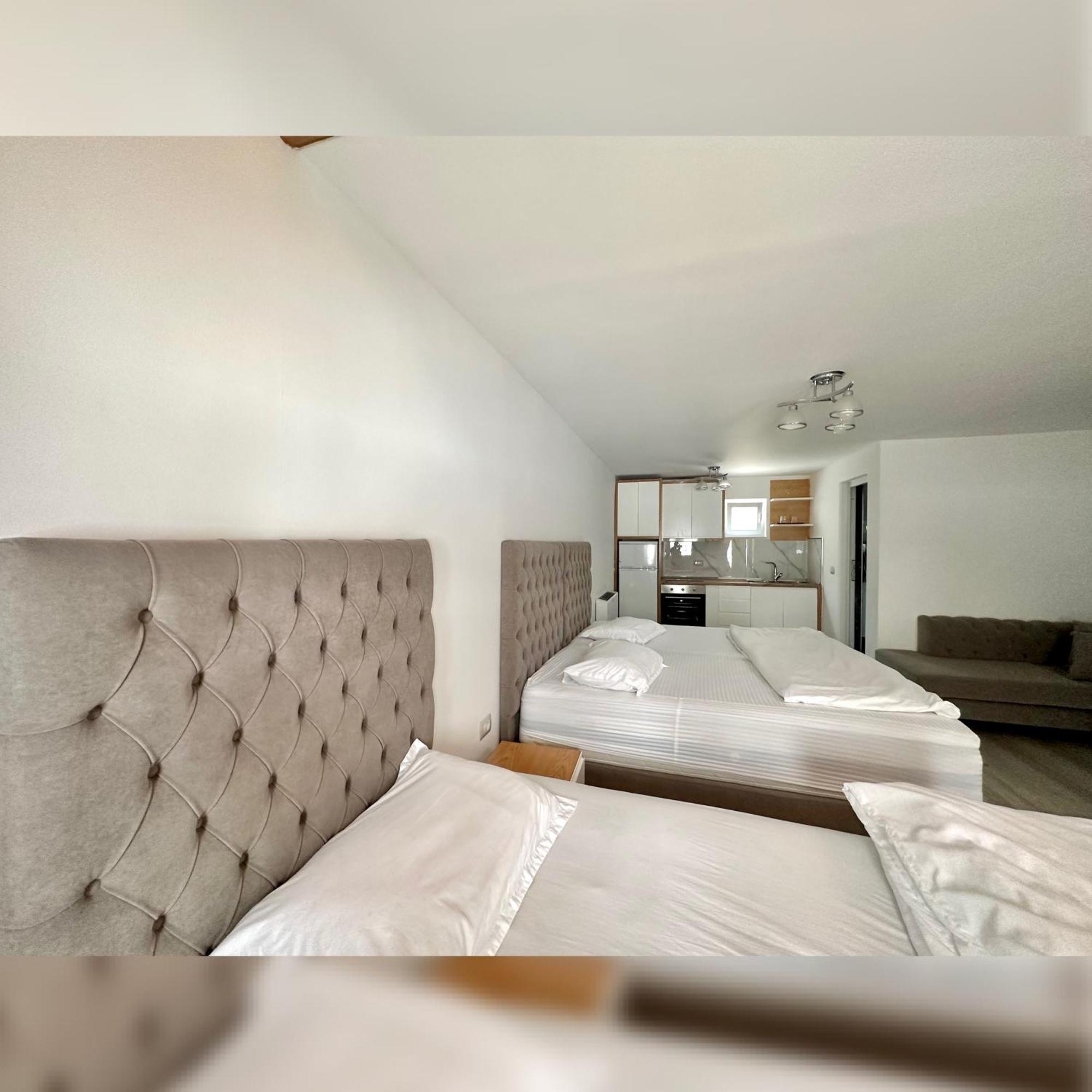 Breezy Hotel Валбона Номер фото